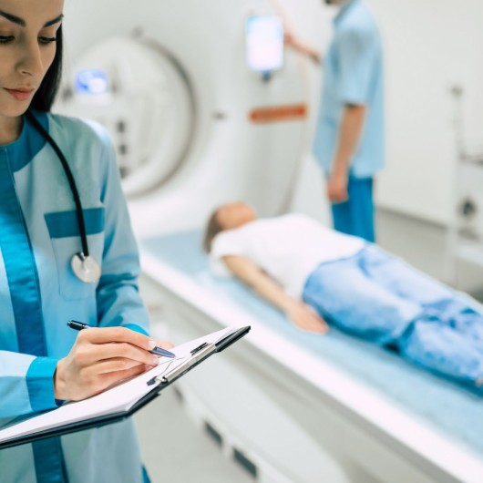 Hip MRI