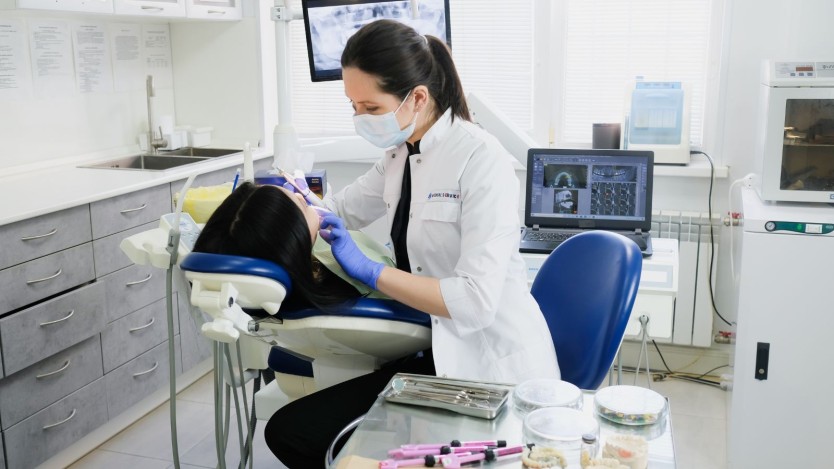 Consultation with an orthodoncist
