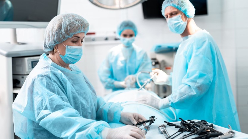 Laparoscopic hiatal hernia surgery