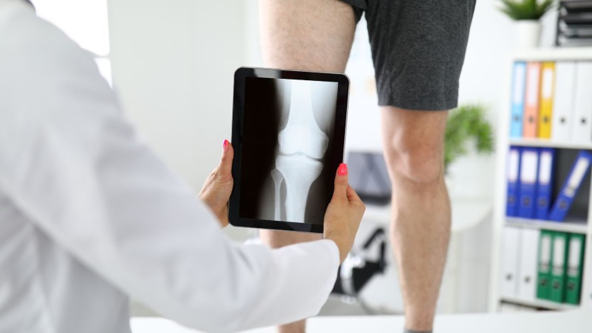 Recommended age for meniscus repair