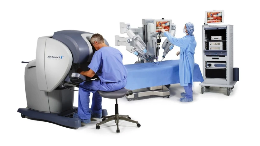Surgical applications of the Da Vinci Robot