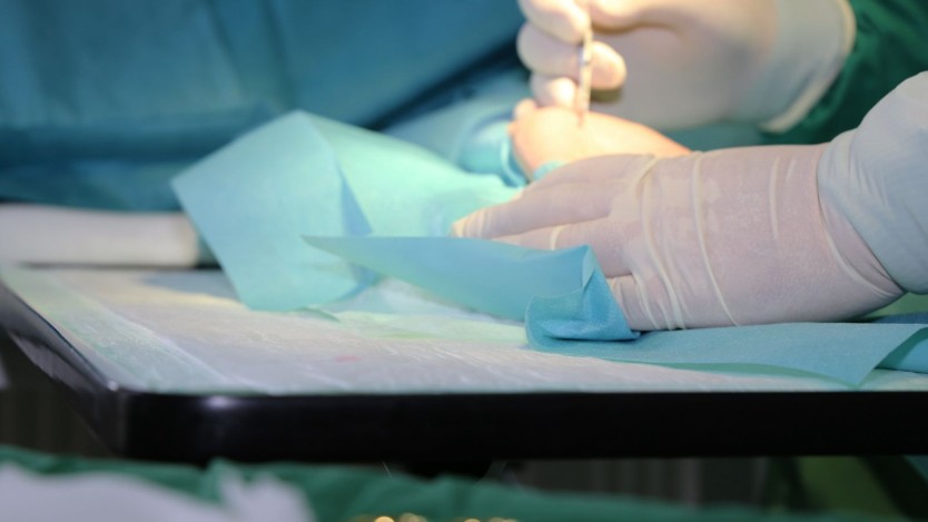 Surgery for carpal tunnel syndrome