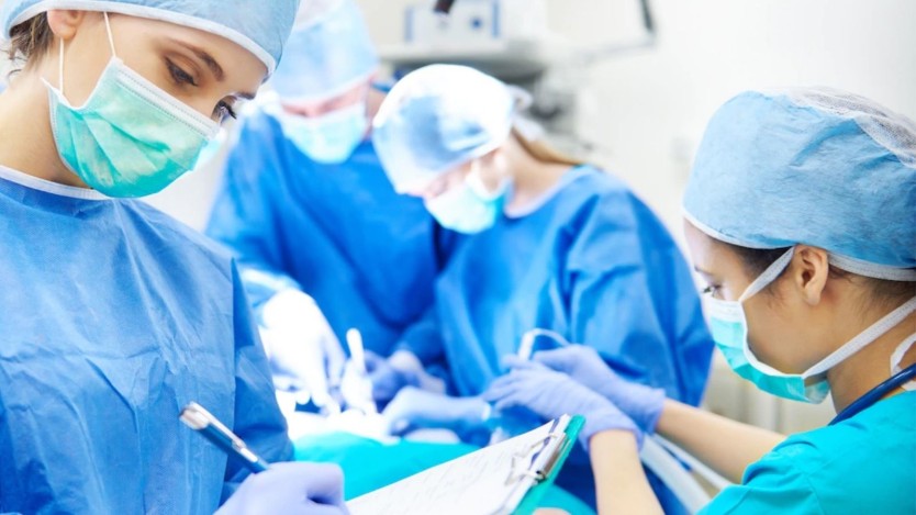 Lipoma surgery on the arm: duration and recovery