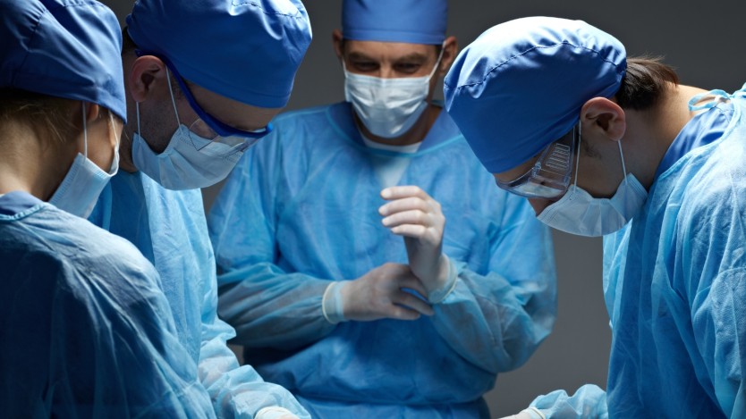 When should an anterior cruciate ligament (ACL) tear have surgery?