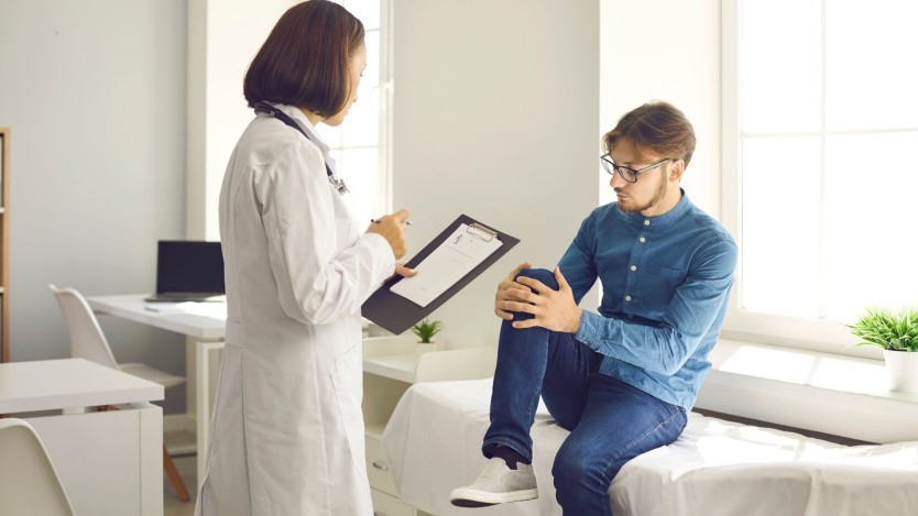 How is a meniscal tear diagnosed?